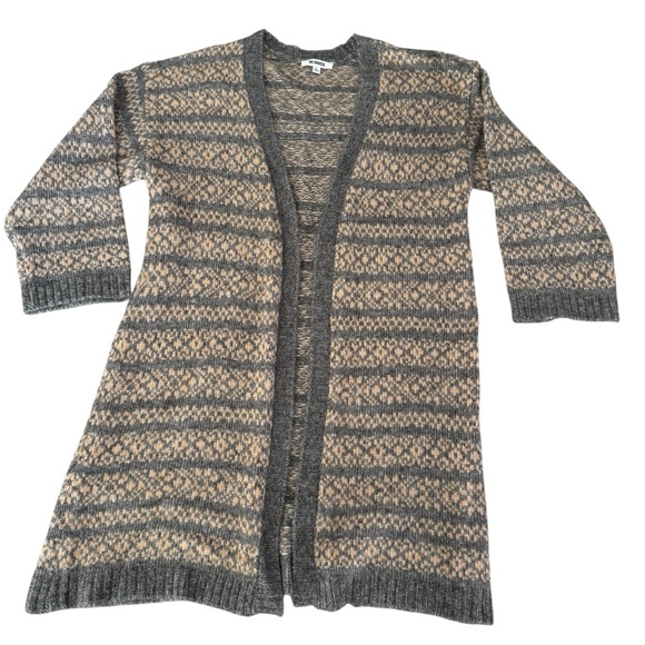 BB Dakota Gray and Tan Patterned Cardigan - Picture 1 of 6